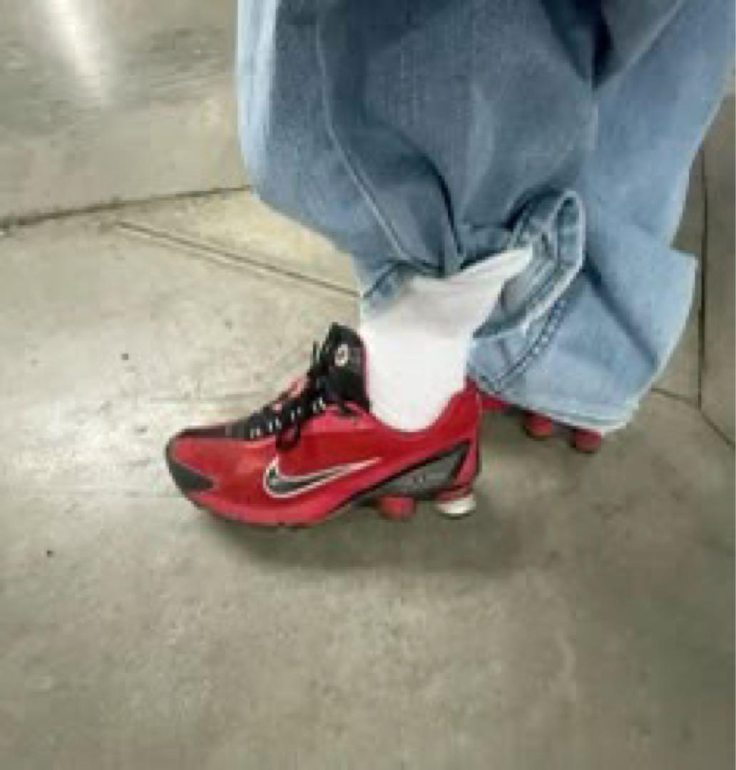 Nike Shox 赤/黒