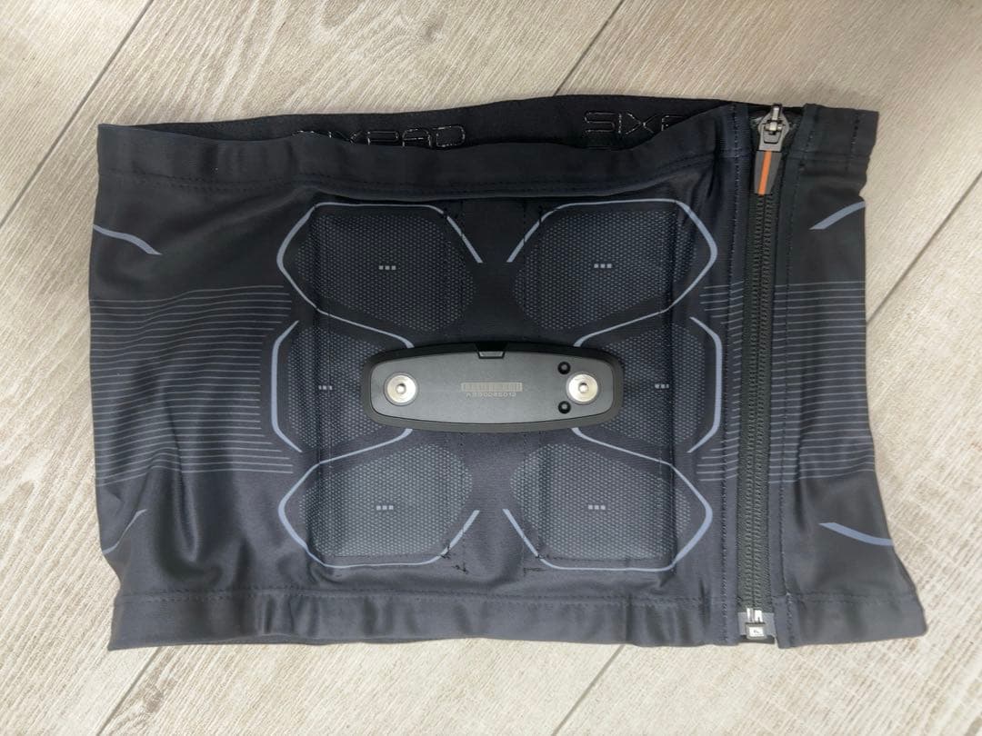 sixpad powersuit abs シックスパッド　アブス　EMS