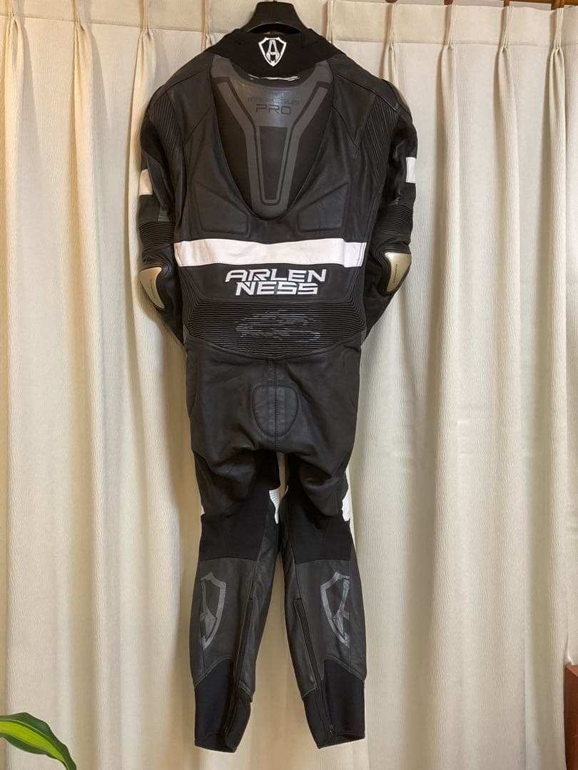【未使用】ARLENNESS アレンネスレーシングスーツ52サイズ