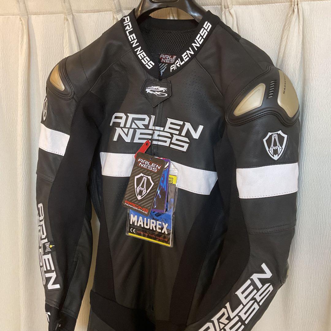 【未使用】ARLENNESS アレンネスレーシングスーツ52サイズ