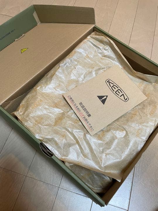 【大熊猫】KEEN ピレニーズ ウィメンズ チベットレッドxブラック