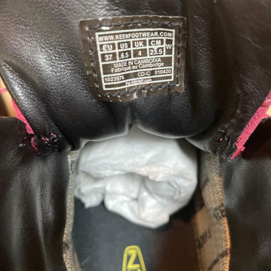 【大熊猫】KEEN ピレニーズ ウィメンズ チベットレッドxブラック