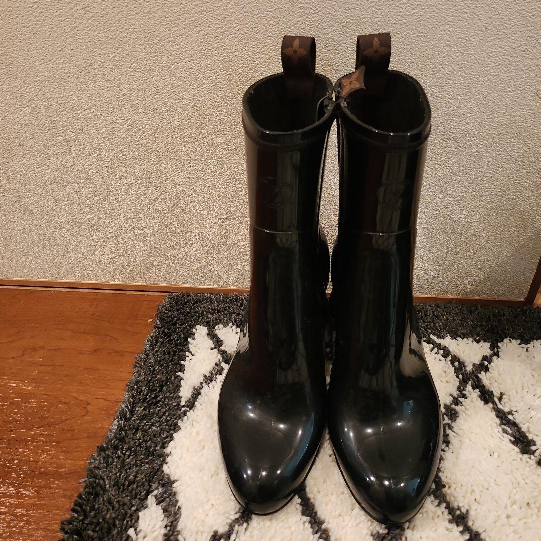 ルイヴィトン レインブーツ