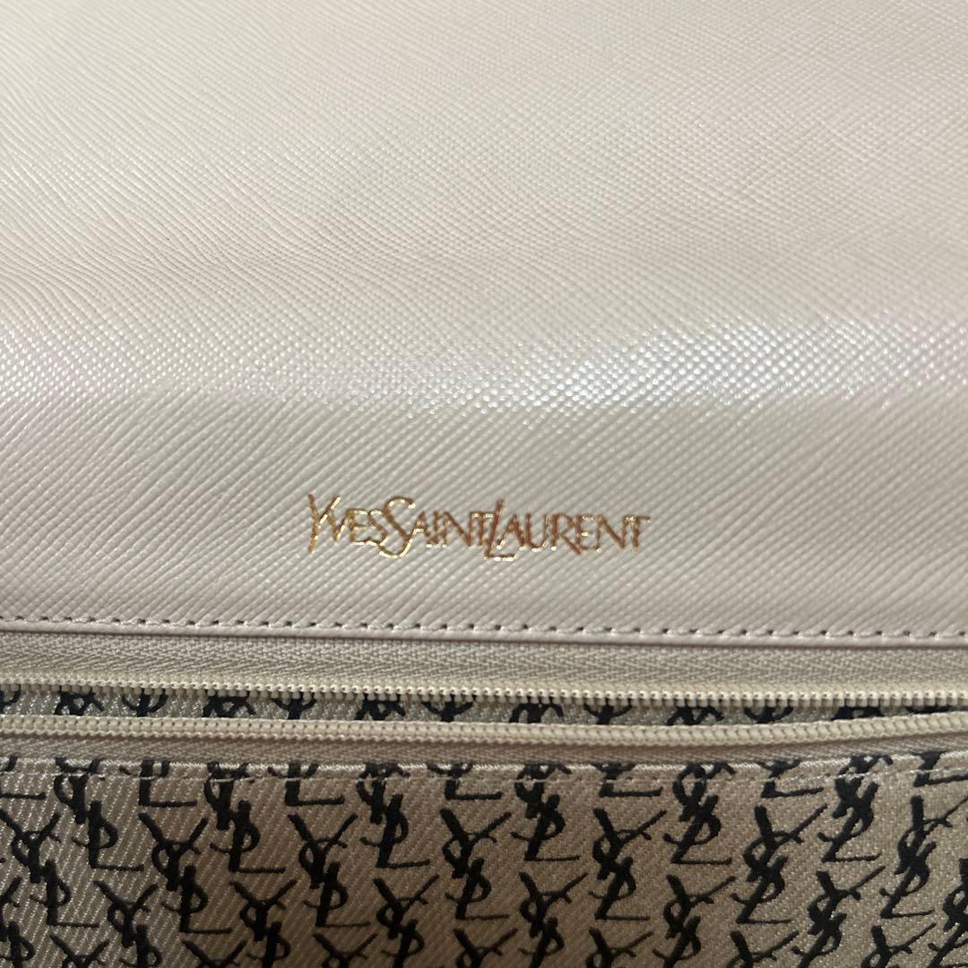 Yves Saint Laurent クラッチバッグ ヴィンテージ 白 ベージュ