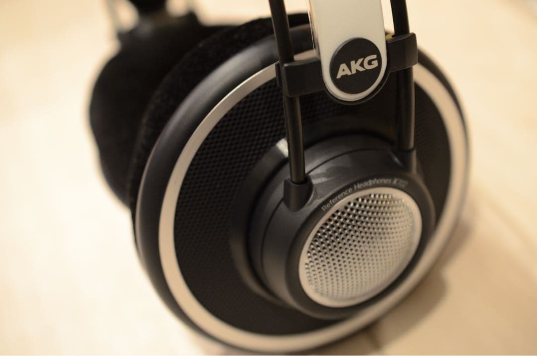 AKG K702 オープンバックヘッドフォン