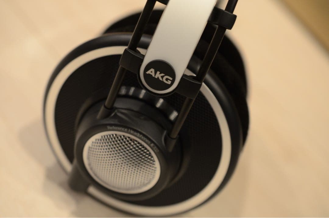 AKG K702 オープンバックヘッドフォン