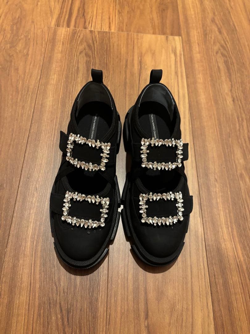 ツルバイマリコオイカワ　ビジュースニーカー　Lala 38