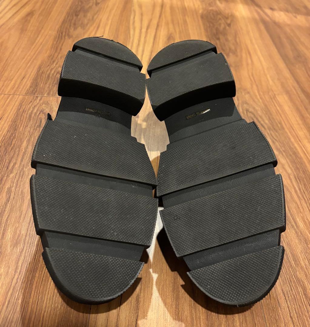 ツルバイマリコオイカワ　ビジュースニーカー　Lala 38