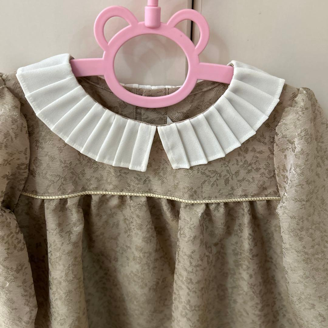 オリオン　ベージュ花柄ワンピースのみ