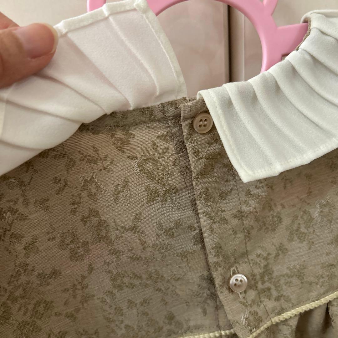 オリオン　ベージュ花柄ワンピースのみ