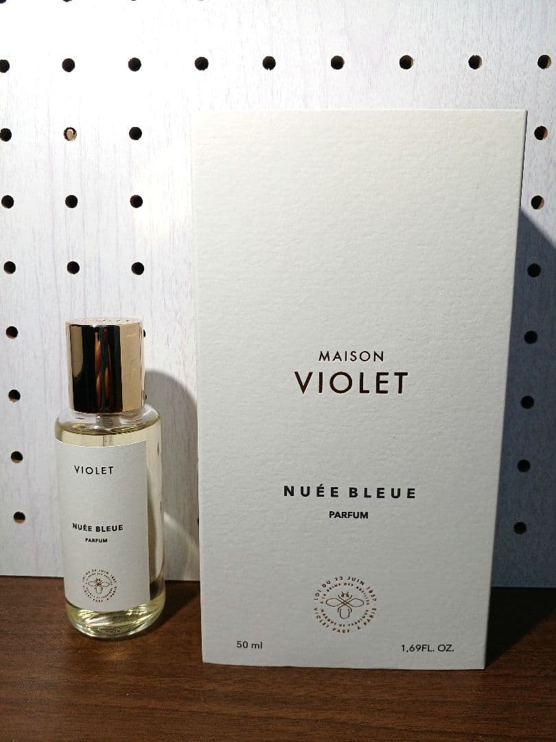 【香水】メゾンヴィオレ ニュエブルー