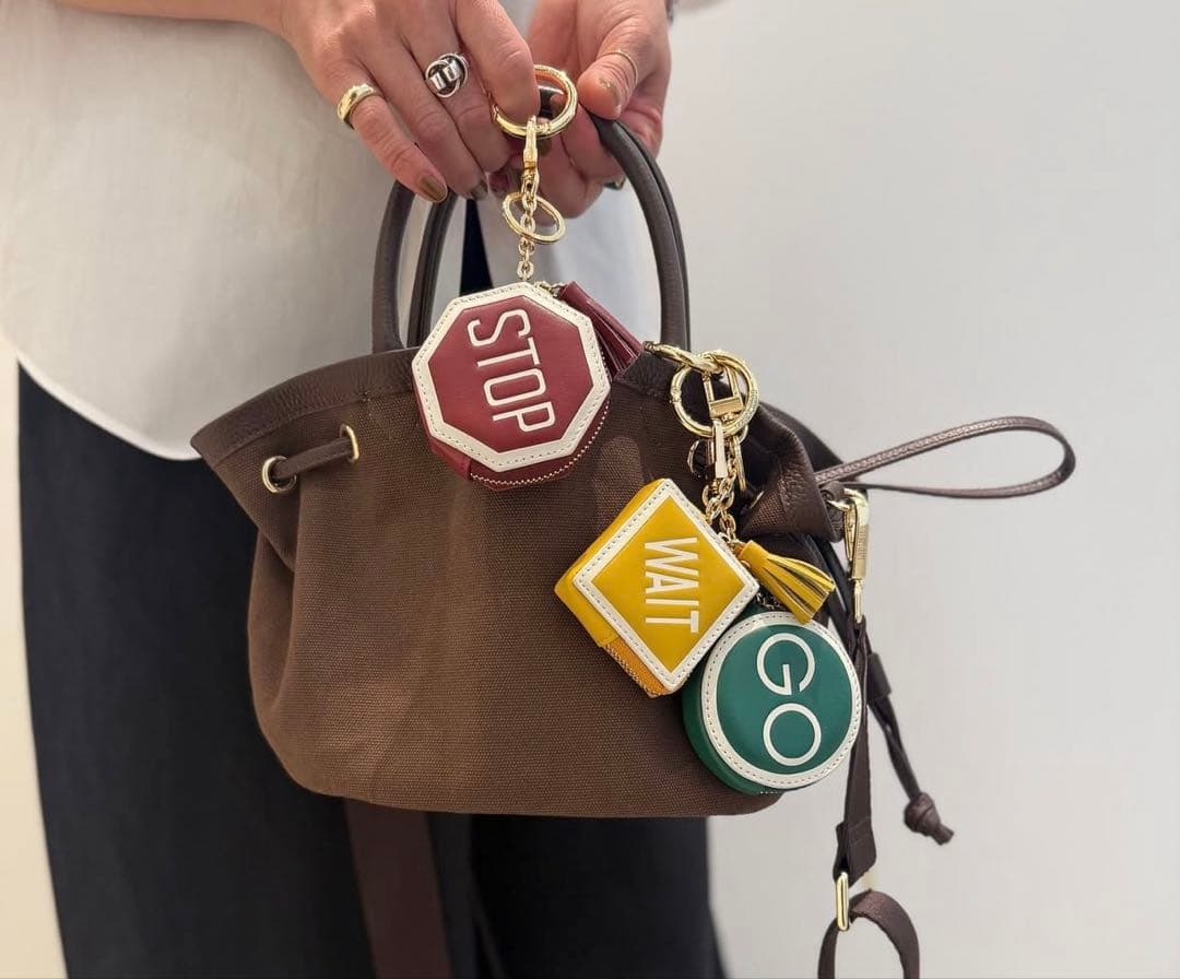 L'Appartement★GOOD GRIEF!Traffic KeyRing