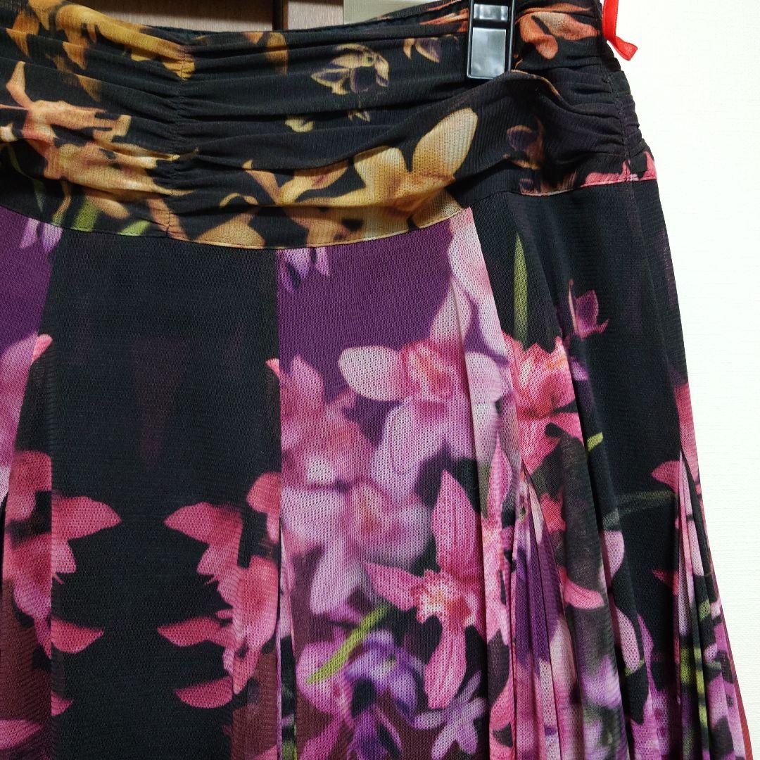 Vivienne Tam 花柄 フレアスカート ひざ丈