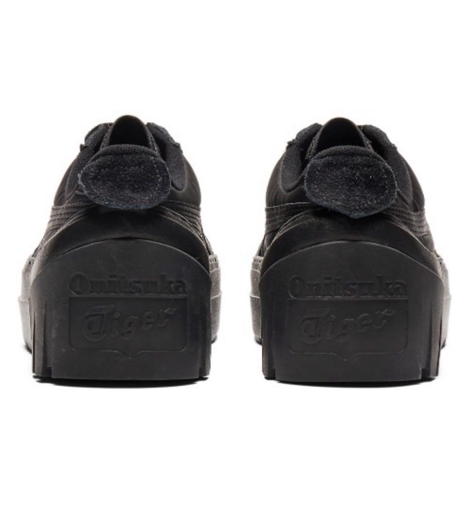 s*i様 Onitsuka Tiger ブラック厚底スニーカー