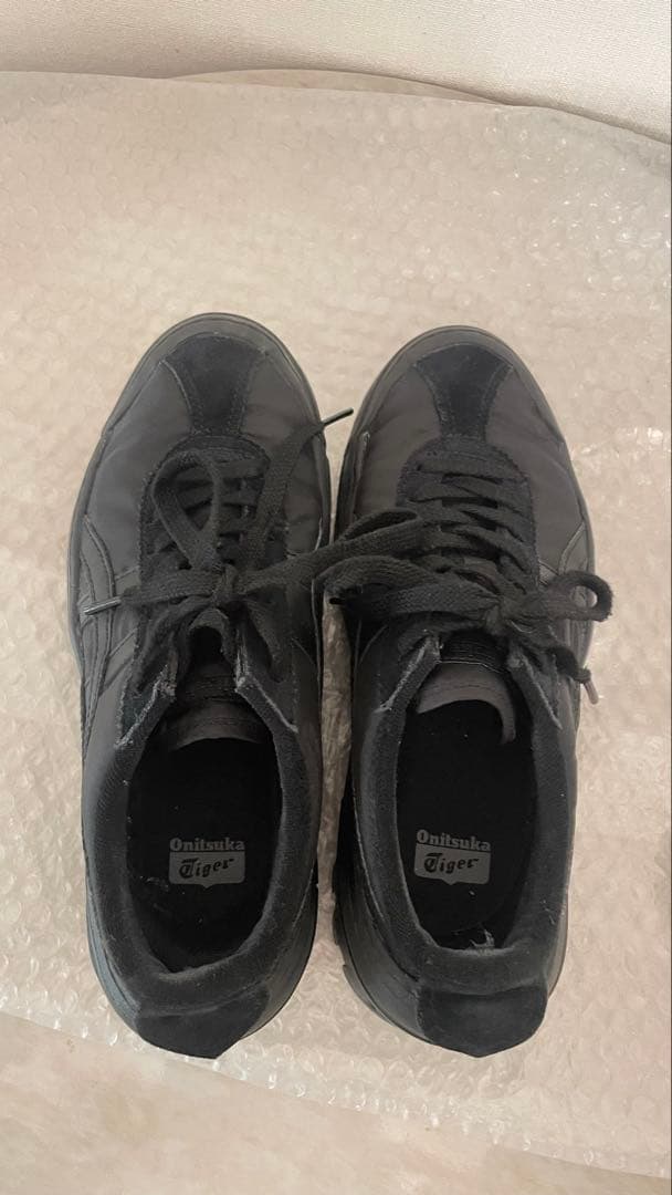 s*i様 Onitsuka Tiger ブラック厚底スニーカー