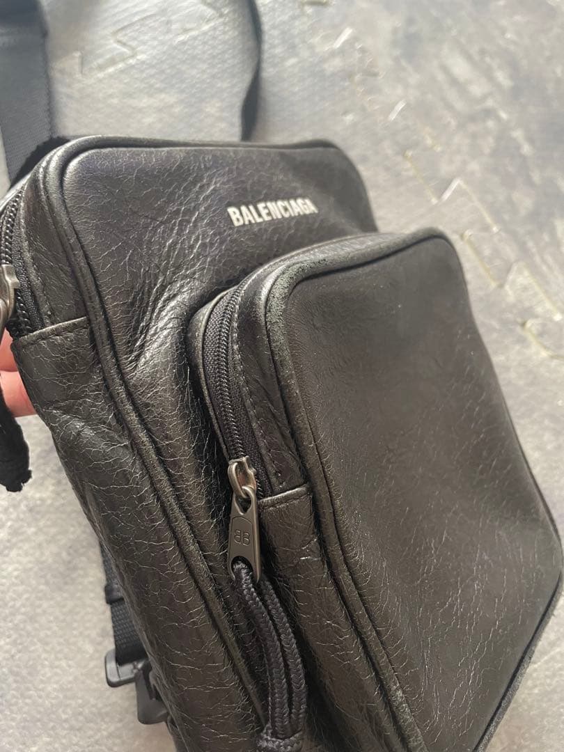 【最終価格】バレンシアガ　BALENCIAGA エクスプローラーバッグ　メンズ