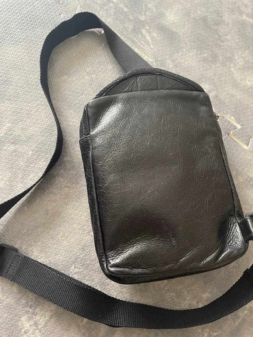 【最終価格】バレンシアガ　BALENCIAGA エクスプローラーバッグ　メンズ