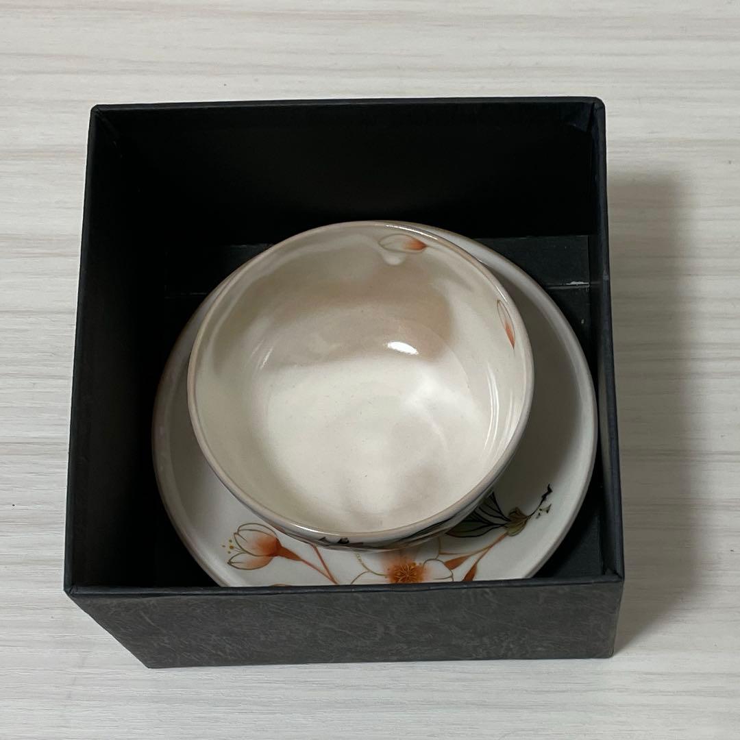 陶あん　京焼　伝統工芸色絵付け 湯呑み茶碗 桜　（お皿付き）