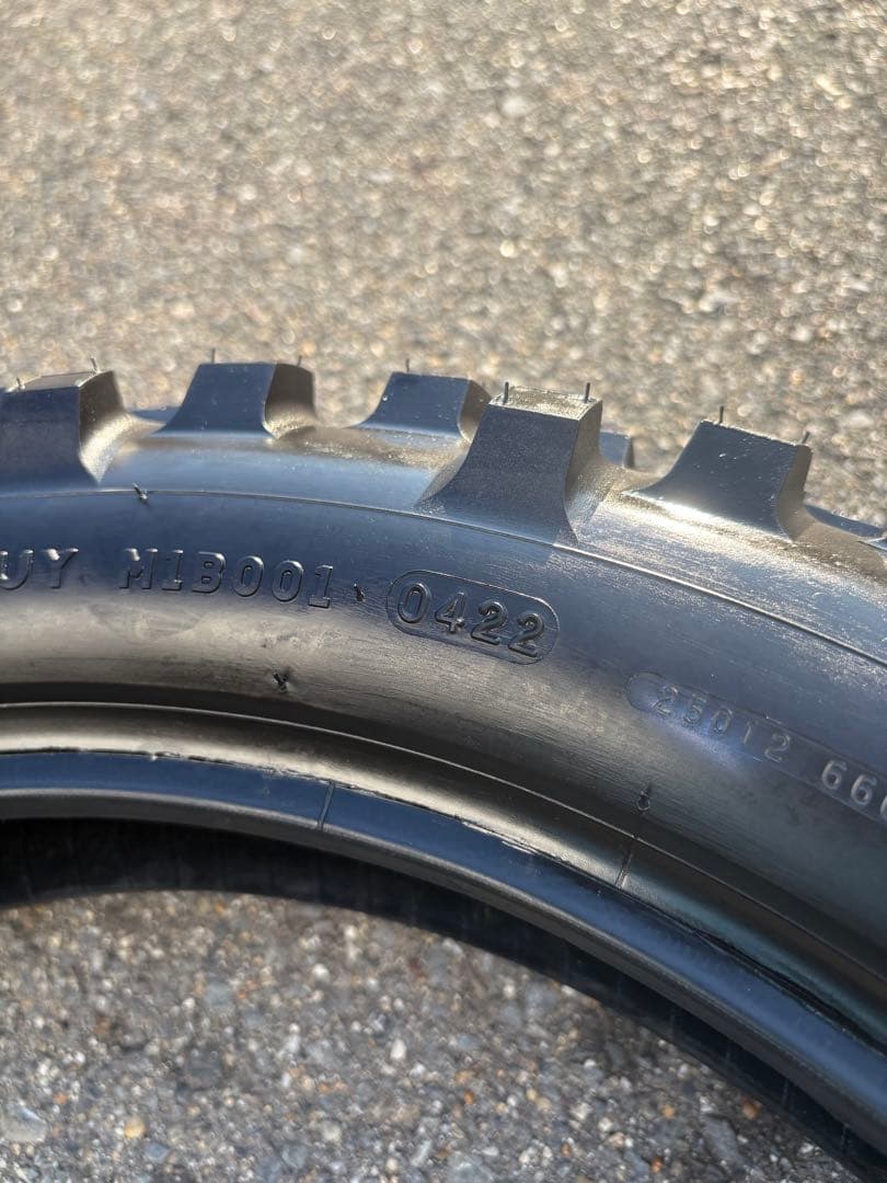 MAXXIS オフロードタイヤ 140/80-18 公道走行可能