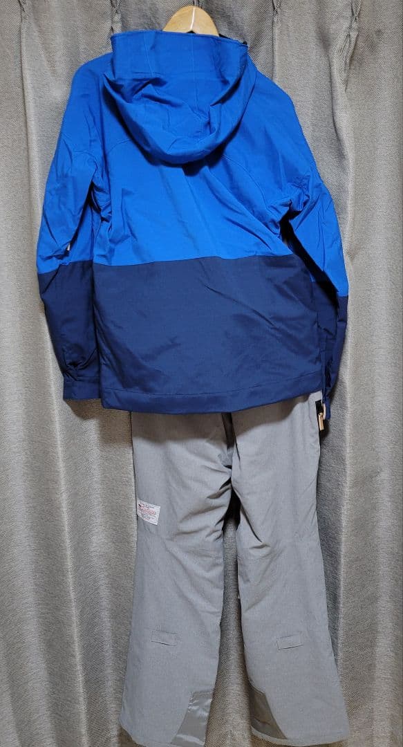 m*w様 Tortoise スキーウエア　上下　Sサイズ