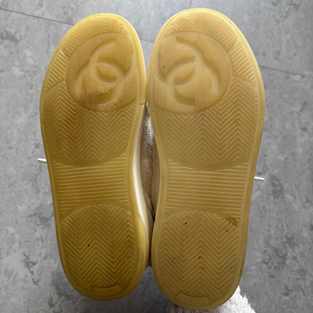 CHANEL キルティングスニーカー