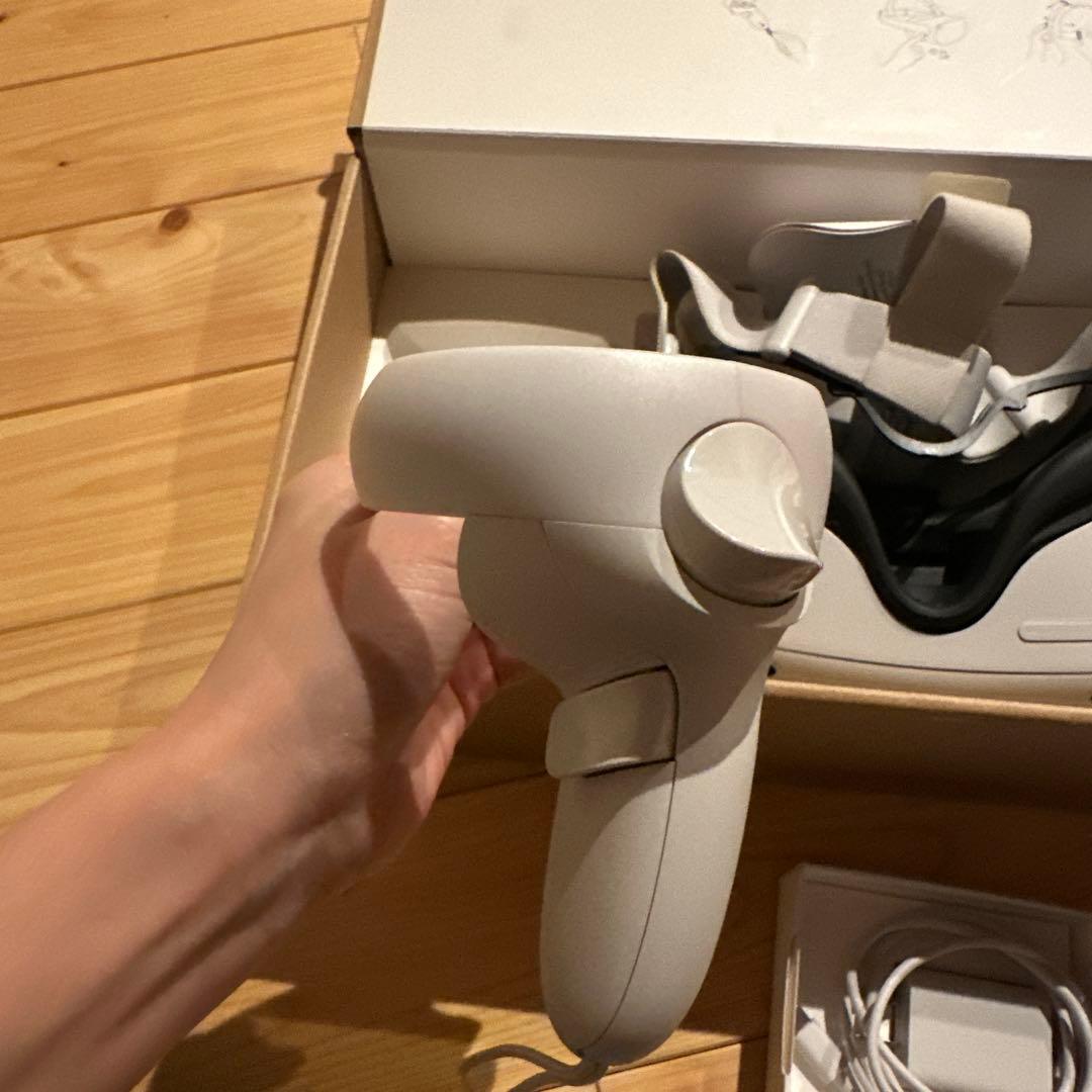 送料無料  Quest 2 128GB VRヘッドセット