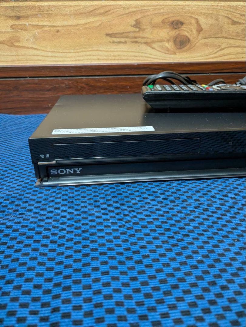 SONY ブルーレイレコーダー リモコン付き