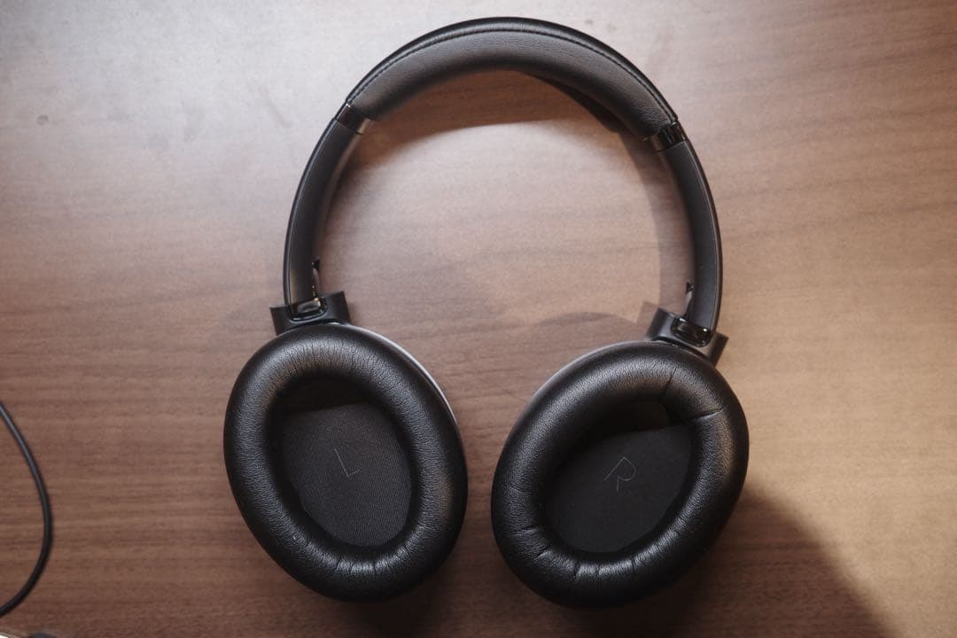 JBL TOUR ONE M2 ブラック ハイブリッドノイズキャンセリング