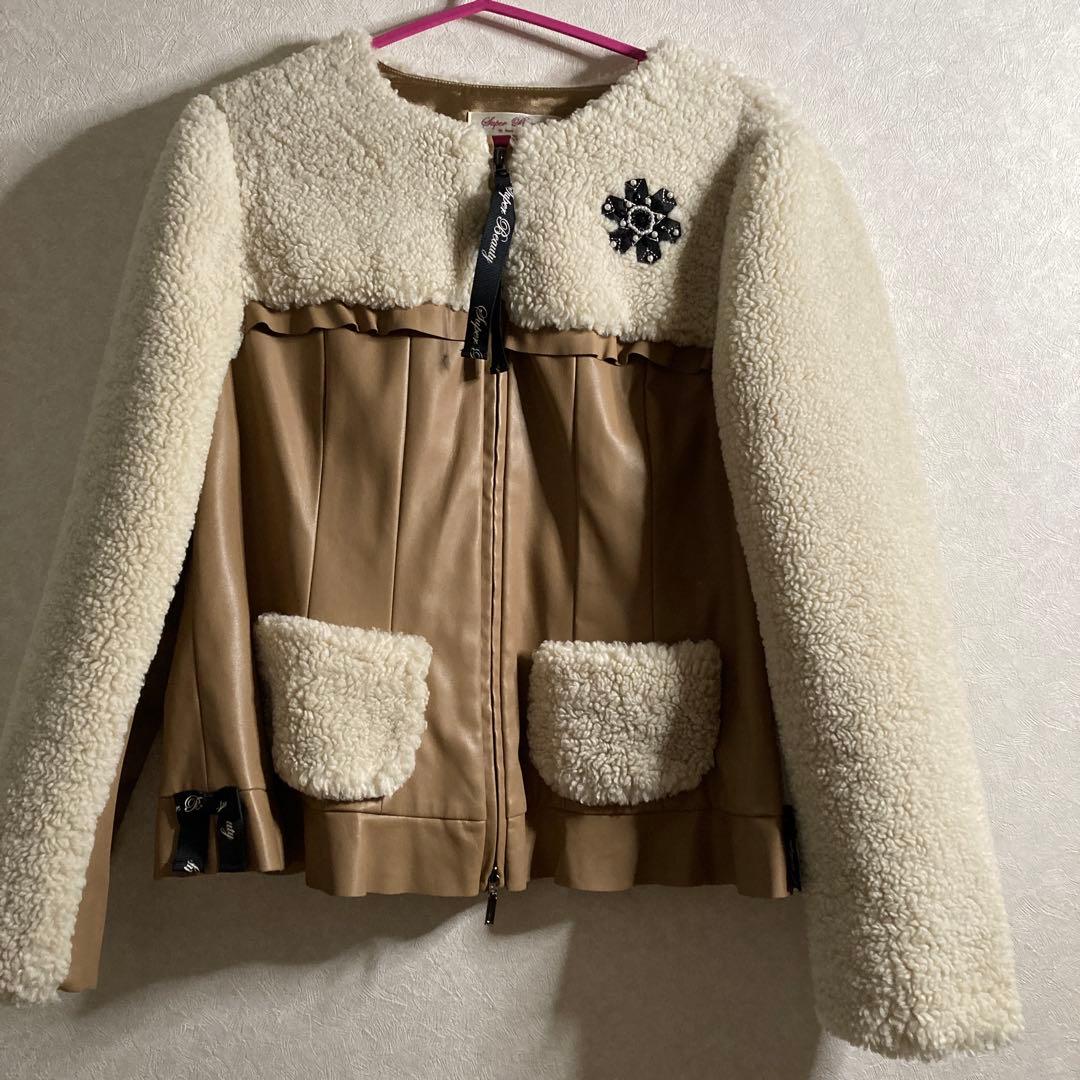 スーパービューティー44ノーカラージャケット ベージュ フェイクレザー