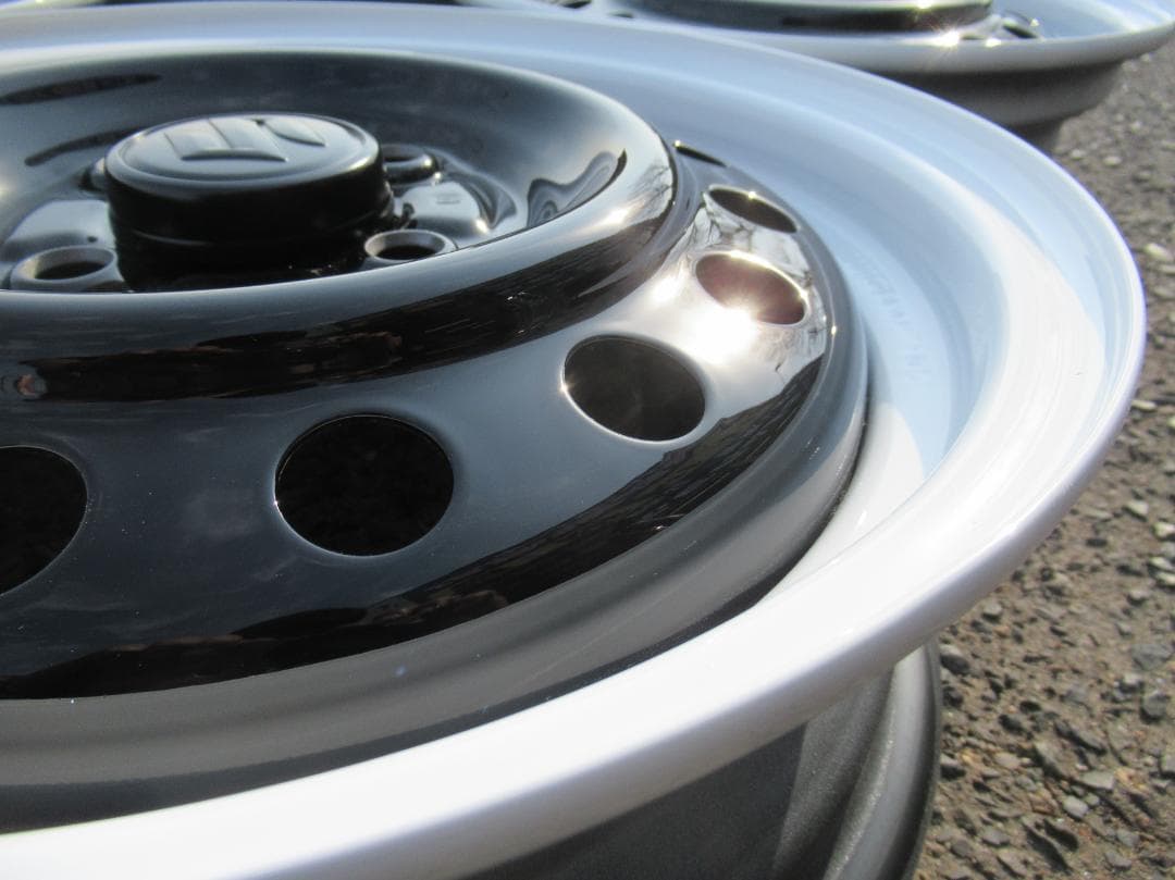 Rio☆オーダー塗装　14インチ　ブラックXホワイトリム☆