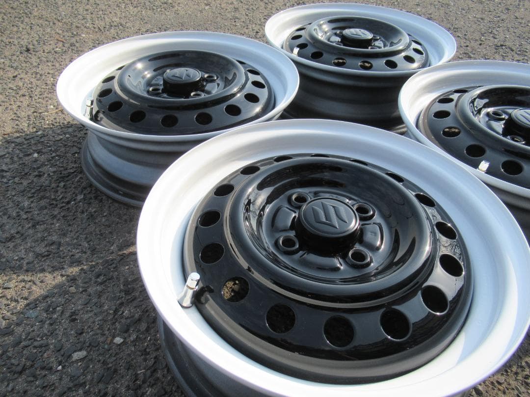 Rio☆オーダー塗装　14インチ　ブラックXホワイトリム☆