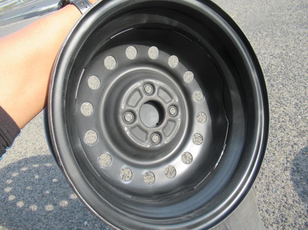 Rio☆オーダー塗装　14インチ　ブラックXホワイトリム☆