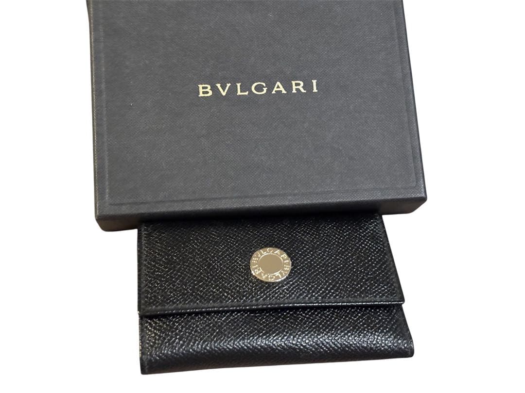【極美品】ブルガリBVLGARI ブラックレザーキーケース　6連
