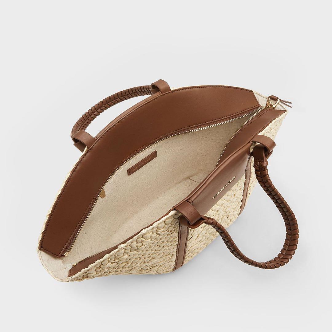 チャールズ アンド キース Shalia シャリア ラフィアウーブンバケツバッグ