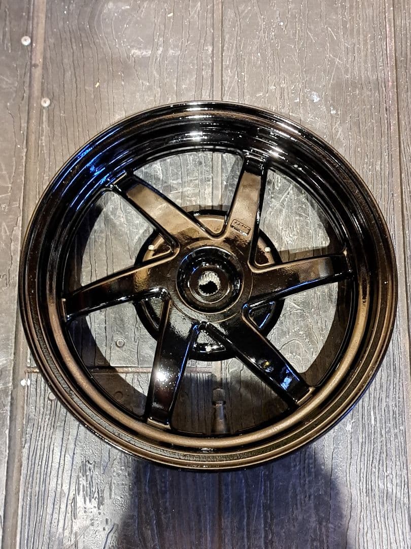 ライブディオZX AF35ホイール