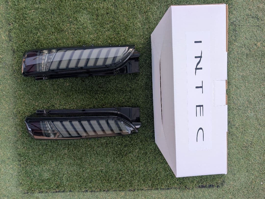 INTEC(インテック) ハイエース LEDテールランプ