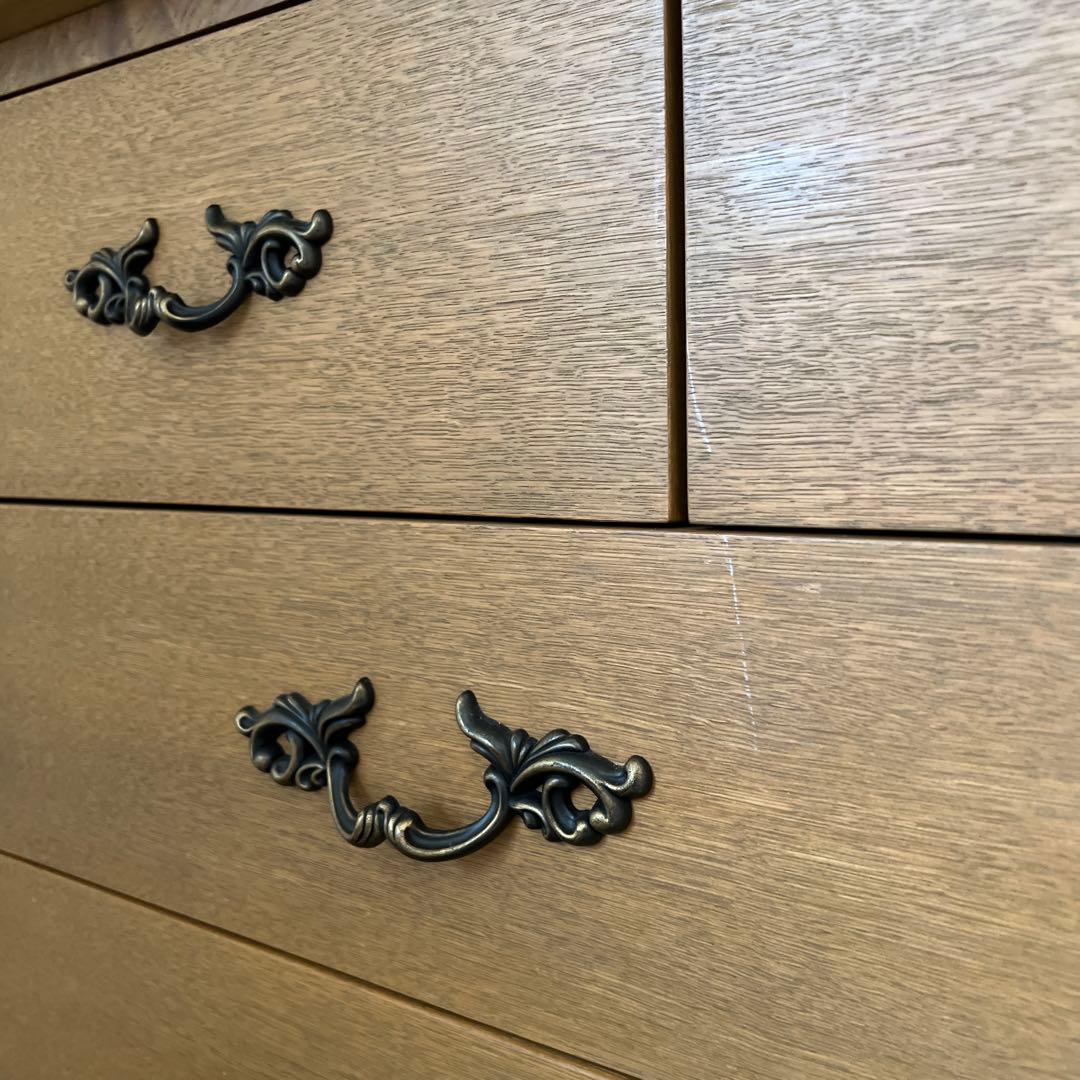 ローラアシュレイ　LAURA ASHLEY アヴィノンチェスト 家具　猫脚