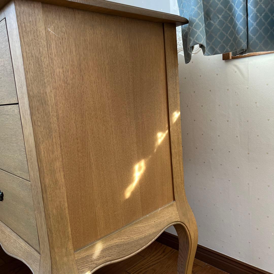 ローラアシュレイ　LAURA ASHLEY アヴィノンチェスト 家具　猫脚