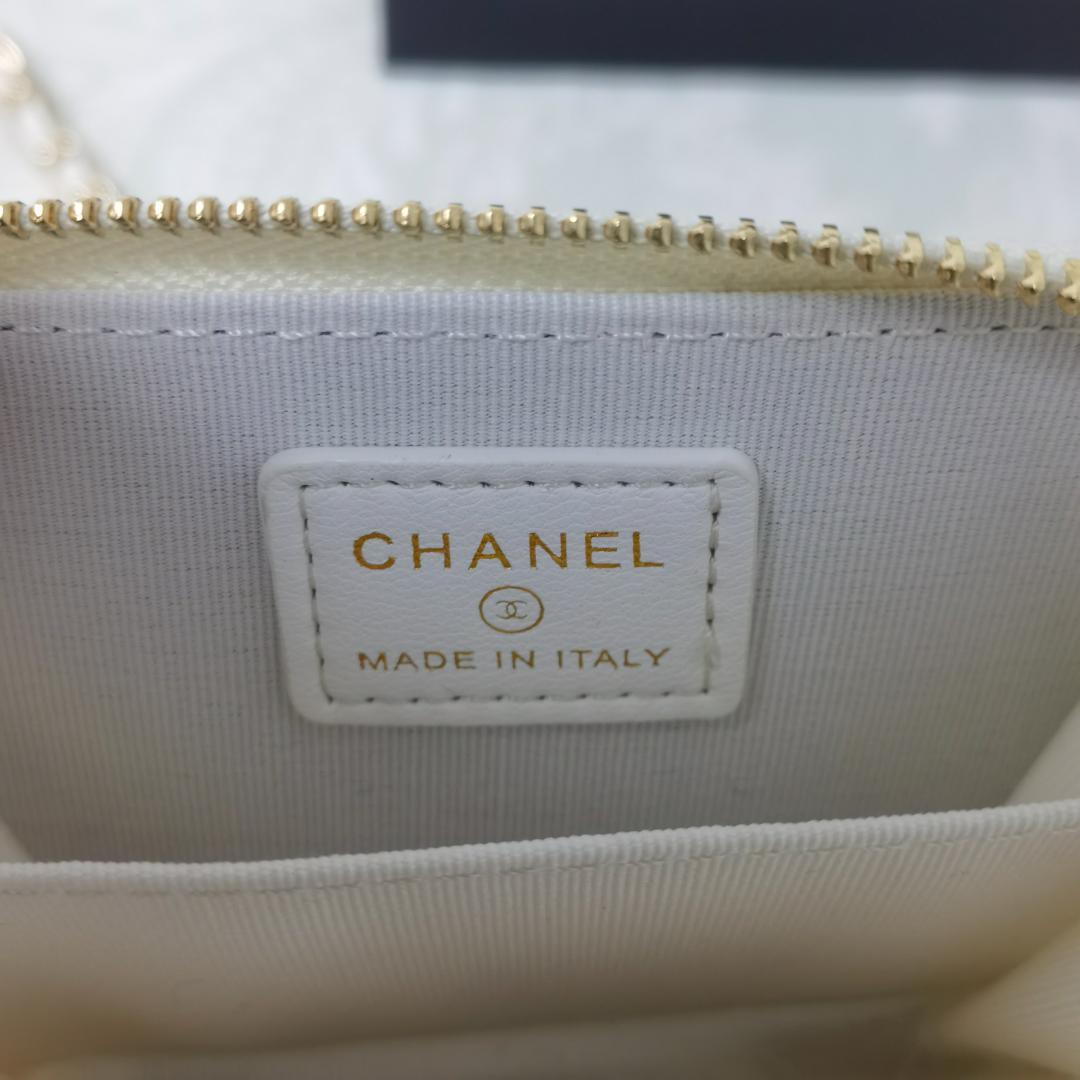 チェーンクラッチ ミニ財布