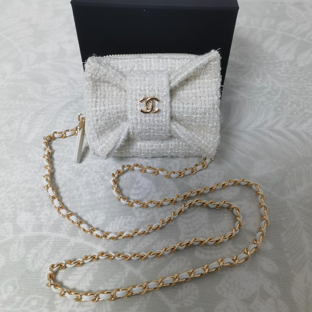 チェーンクラッチ ミニ財布