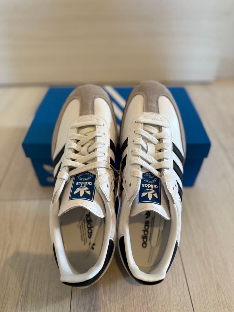 adidas Samba ホワイト ブラック スニーカー