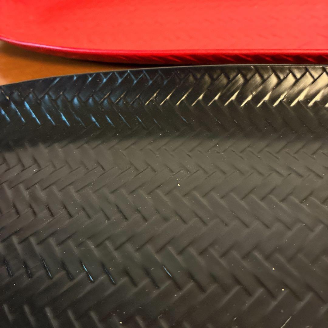 【新品未使用】井上藍胎漆器　朱と黒の2枚　フランスパン皿　箱付　完売品