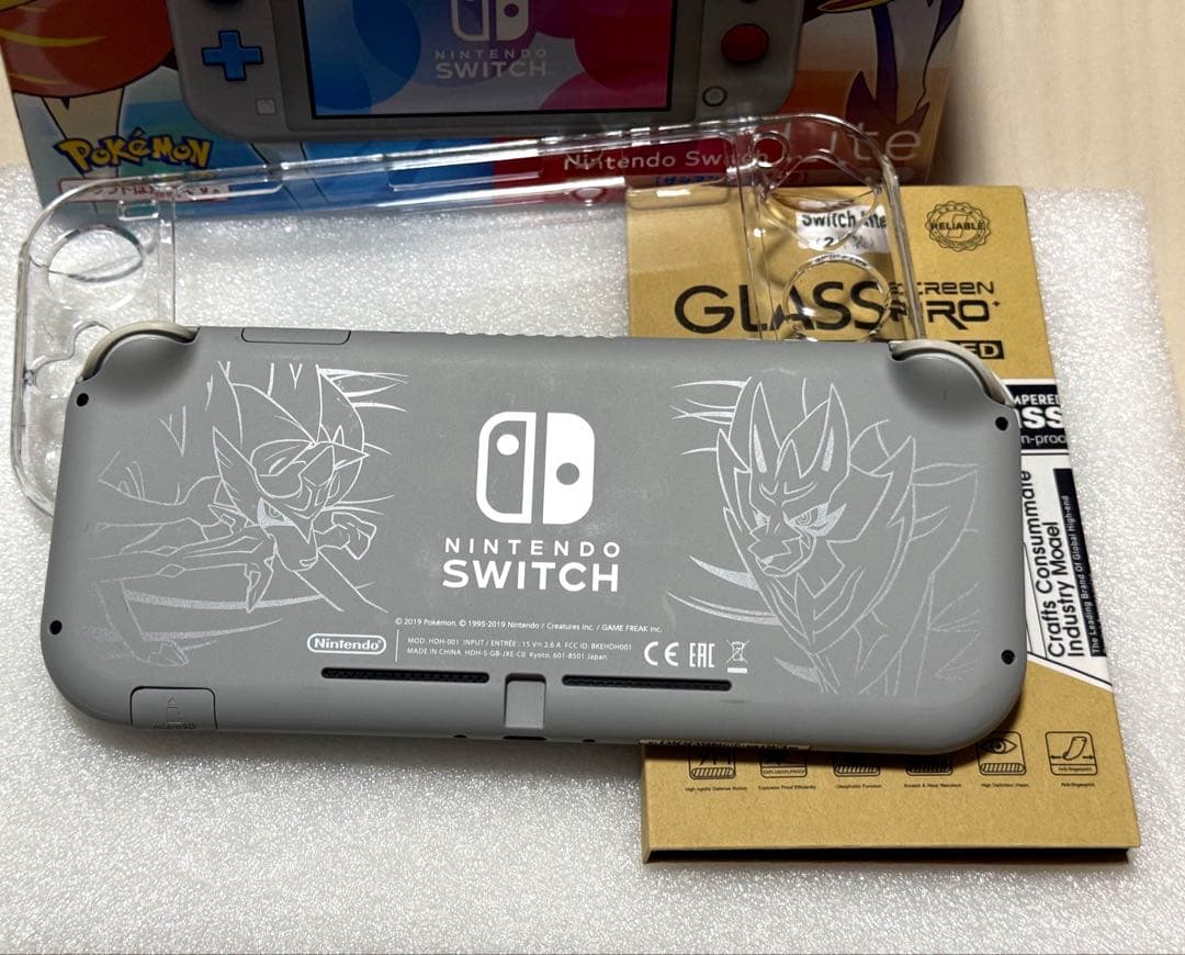 Nintendo Switch Lite ソードシールド限定ver