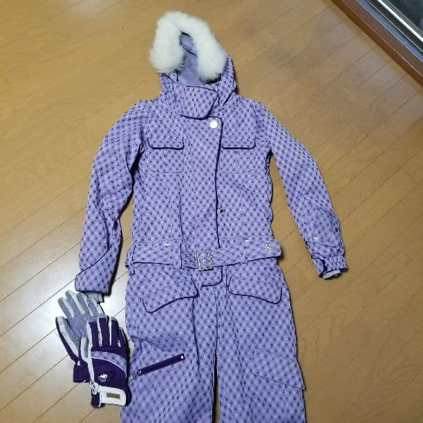 ◆swivel◆レディースつなぎスノボウェア