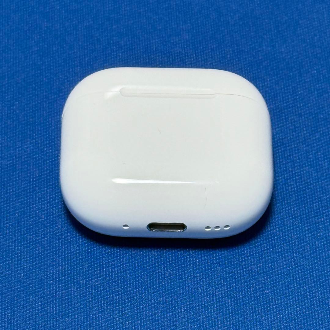 AirPods4 本体　アクティブノイズキャンセリング搭載モデル