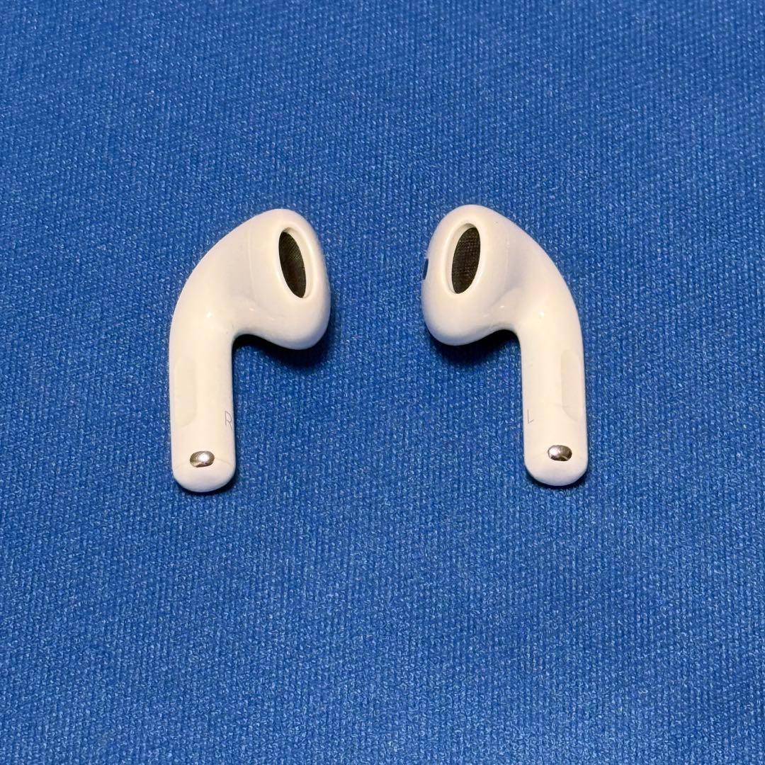 AirPods4 本体　アクティブノイズキャンセリング搭載モデル