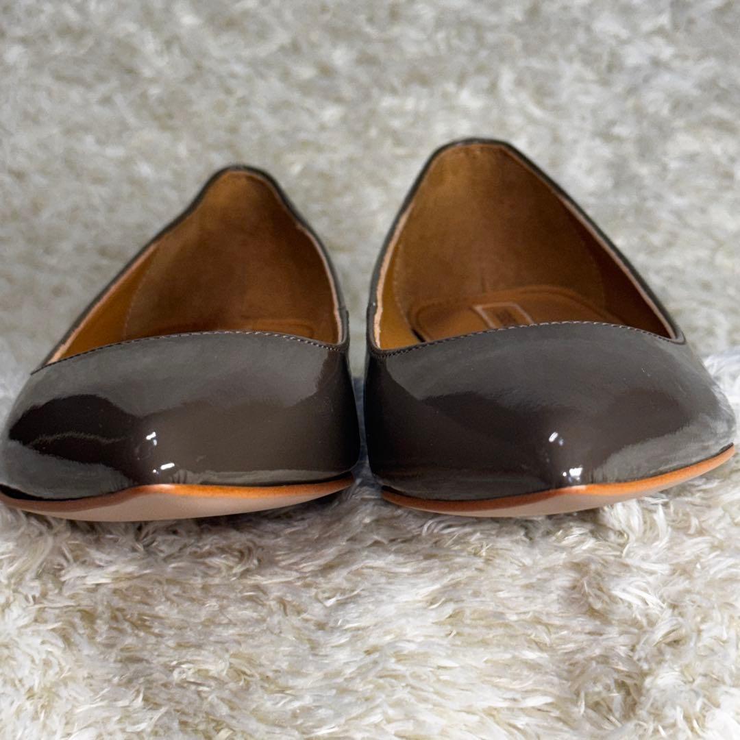 極美品CHEMBUR チェンバー　パンプス　エナメル　23cm