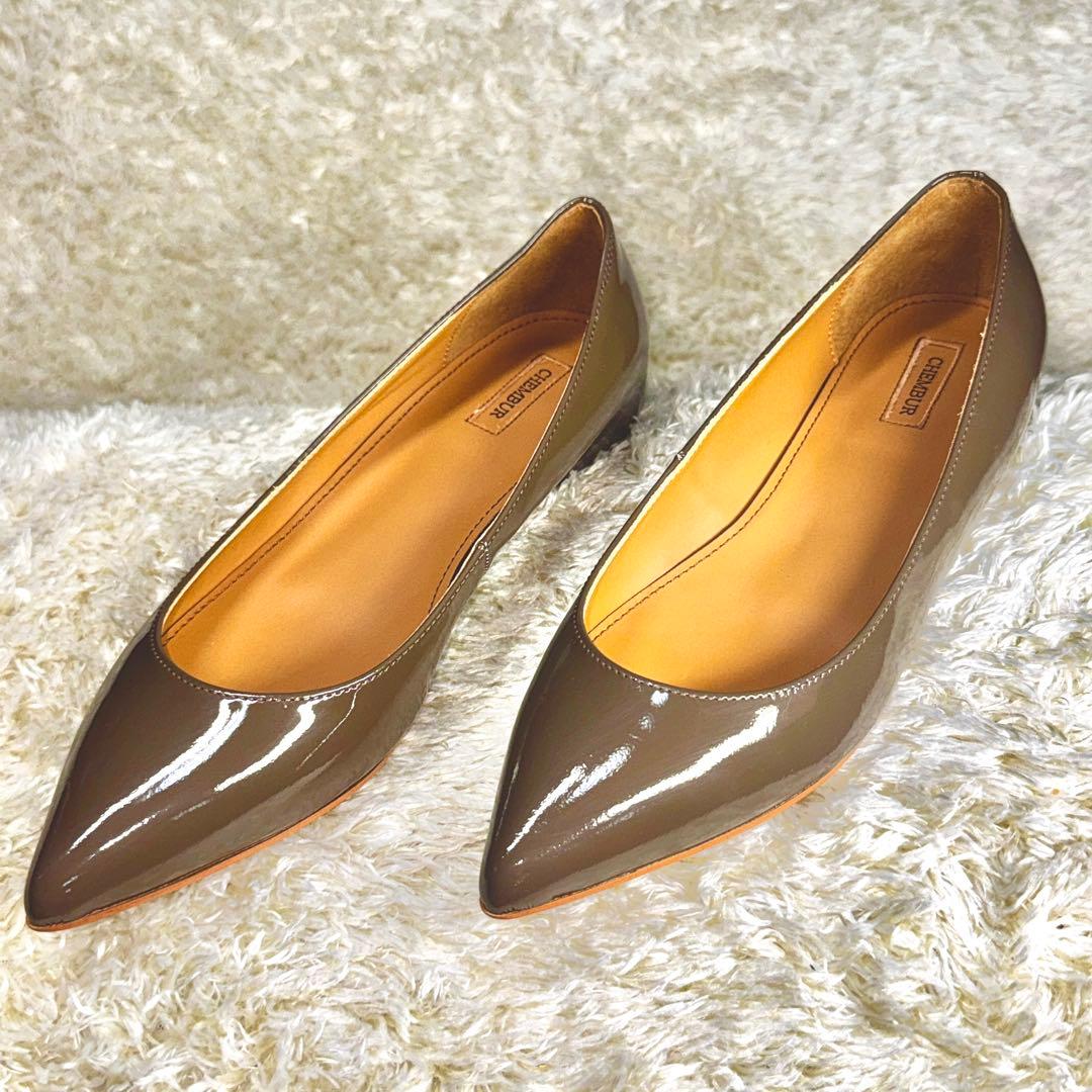 極美品CHEMBUR チェンバー　パンプス　エナメル　23cm