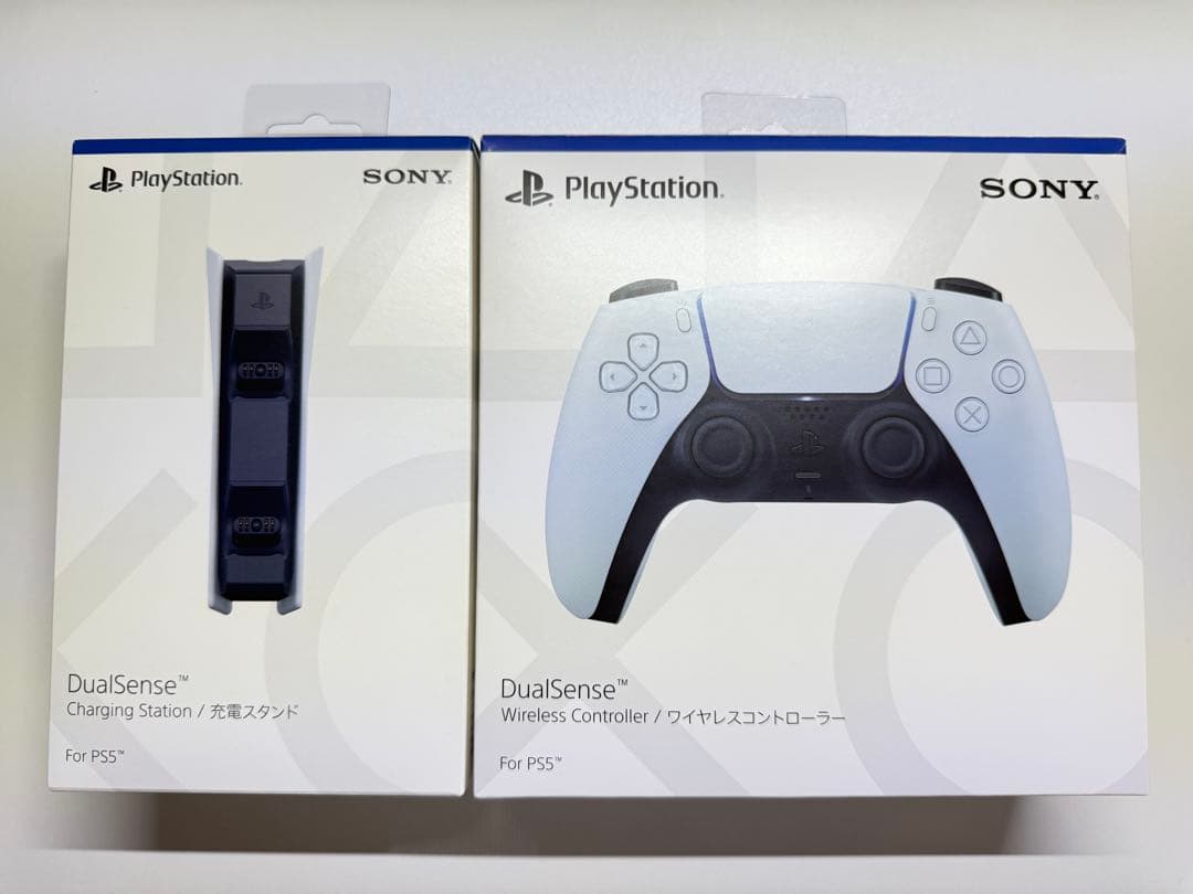 PS5 DualSenseワイヤレスコントローラ 充電スタンド