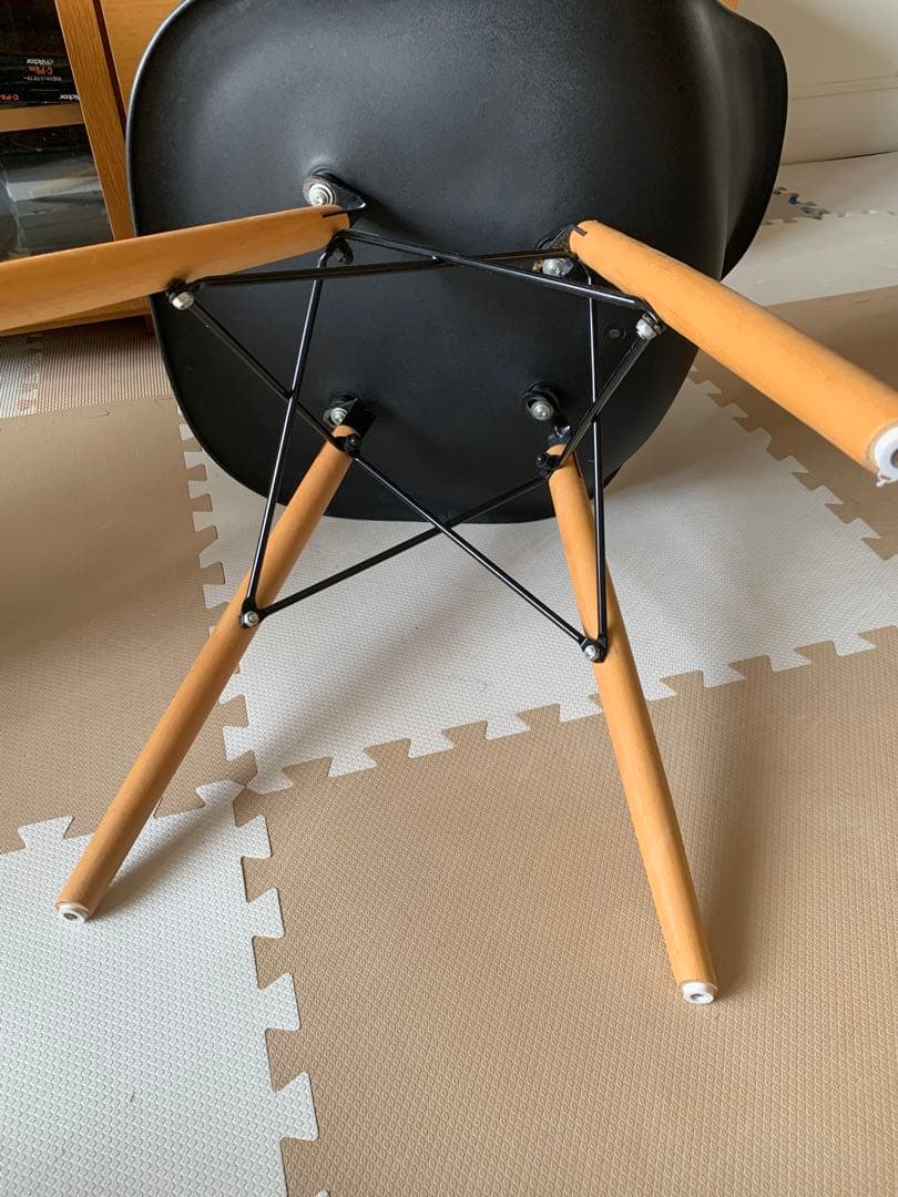 4脚セット　シェルチェアー